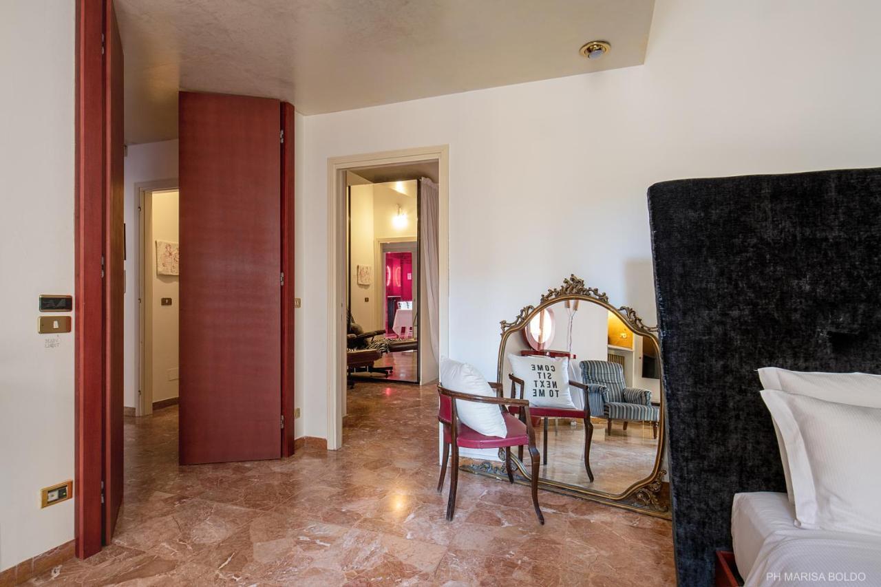 Billie'S Flat Red - Art & Design Apt In Verona Historic Centre Exterior foto